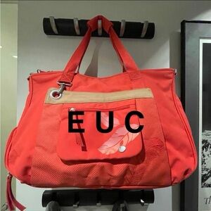 EUC Haiku Wayfare Weekender Yoga Gym Travel Bag Duffle